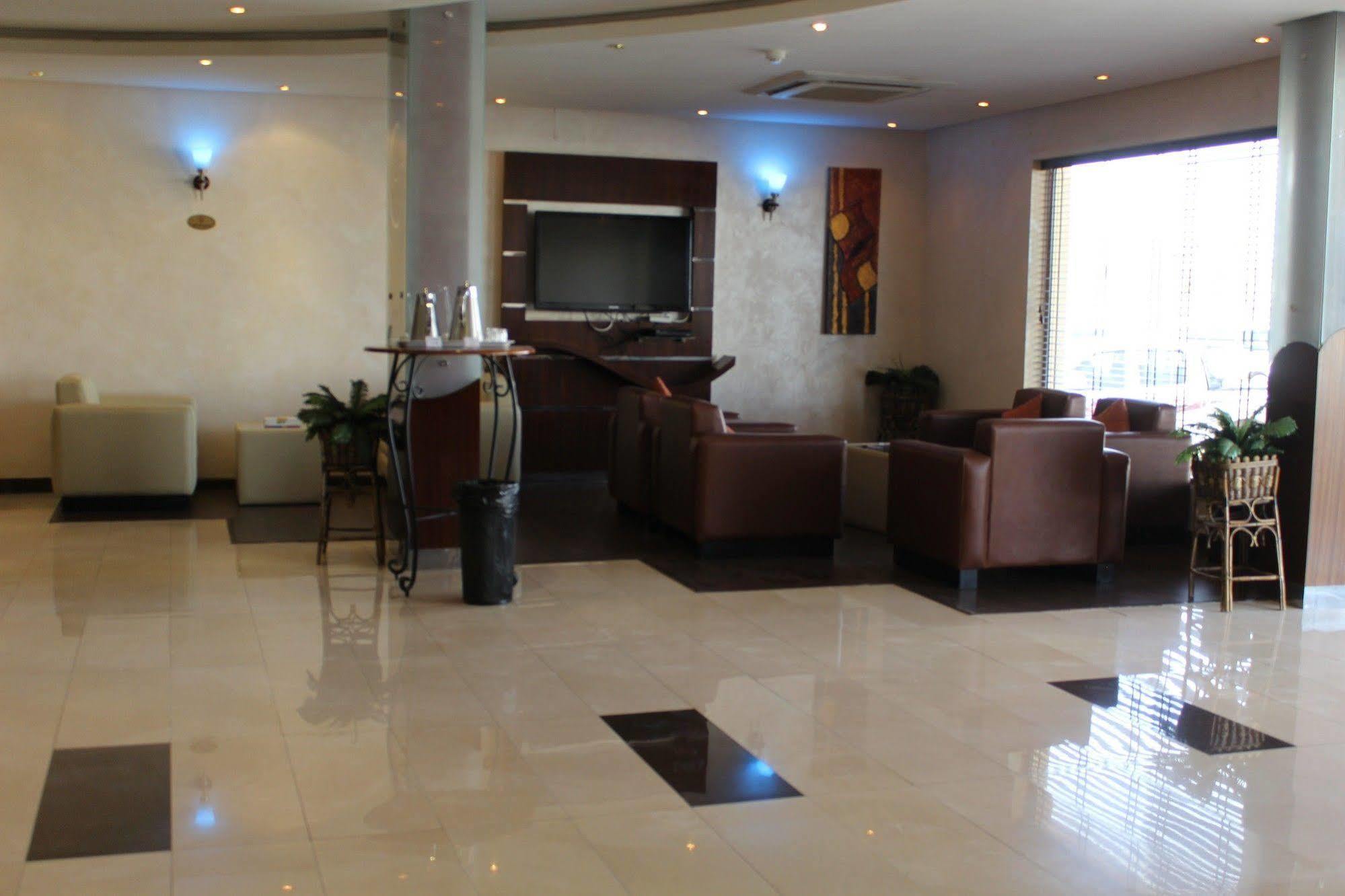 Merfal Hotel Apartments Al Taawan Riyad Extérieur photo